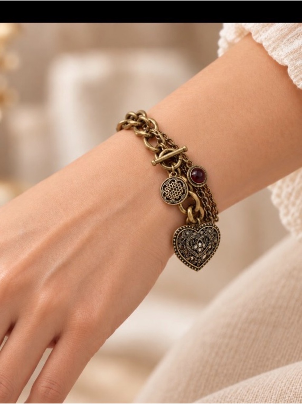 Chunky handmade chain fashion jewelry/ bracelet ❤️